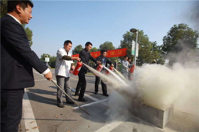 蘇豪國(guó)際廣場(chǎng)舉行消防安全演練