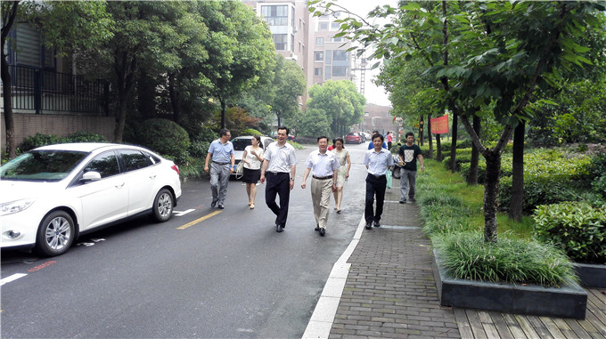 集團副總裁周謙赴三級企業(yè)開展“三嚴三實”專題調(diào)研