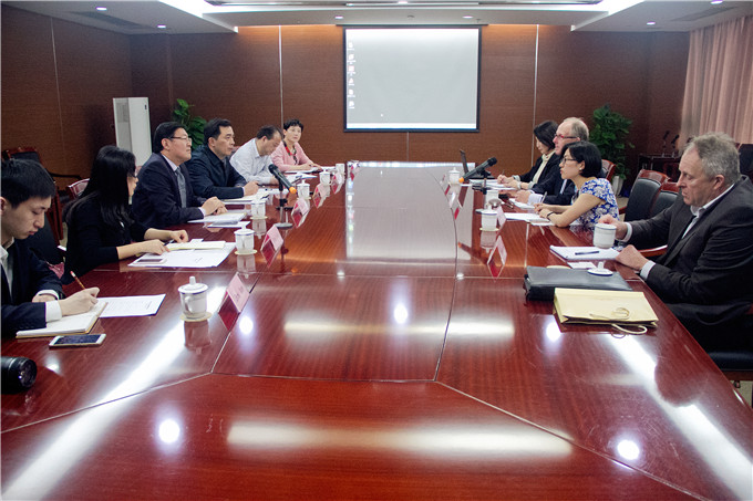 王正喜董事長會見澳大利亞皇家澳洲頤養(yǎng)服務(wù)公司客人