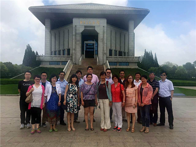 集團直屬黨委第二、四支部聯(lián)合開展紅色基地組織生活會