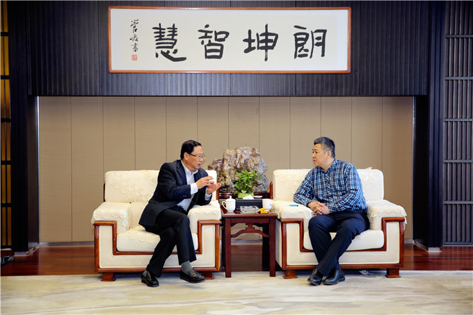 王正喜董事長帶隊(duì)考察信息化工作