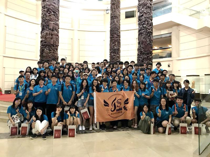 集團(tuán)團(tuán)委熱情接待“蘇臺大學(xué)生體驗(yàn)營”同學(xué)