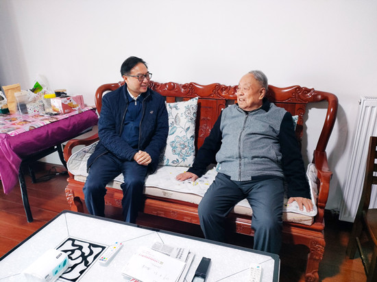 1643507711771119.jpg 01董事長慰問葉士仁_副本.jpg