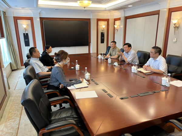 1661133932990857.png 蘇豪控股集團(tuán)領(lǐng)導(dǎo)帶隊(duì)拜訪上海期貨交易所_副本.png